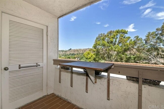 6725 Mission Gorge Rd in San Diego, CA - Building Photo - Building Photo