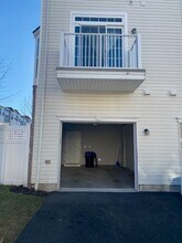 3 Veterans Dr in Wood Ridge, NJ - Building Photo - Building Photo