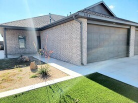 5832 Virginia Ave in Lubbock, TX - Building Photo