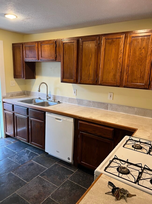 608 State St, Unit 608