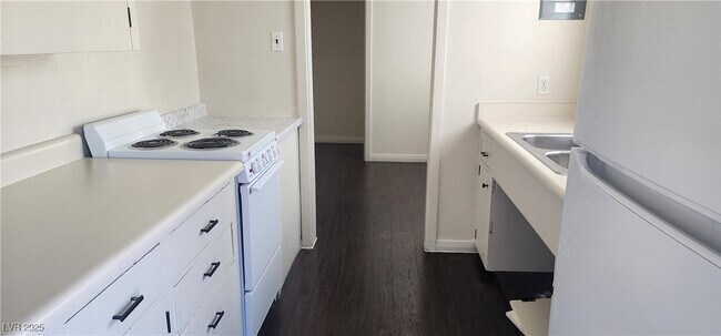 property at 633 Nevada Way