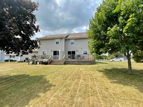W194S8390 Summeridge Ct in Muskego, WI - Building Photo - Building Photo