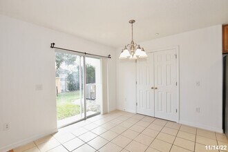 13693 Golden Russet Dr in Winter Garden, FL - Building Photo - Building Photo