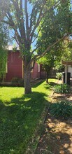 6330 9th Ave in Sacramento, CA - Building Photo - Building Photo