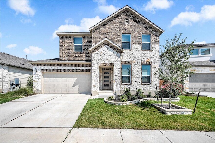 315 Doodle Ln in Hutto, TX - Building Photo