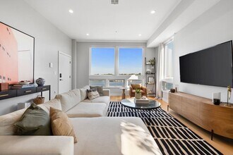 243 Condor St in Boston, MA - Building Photo - Building Photo