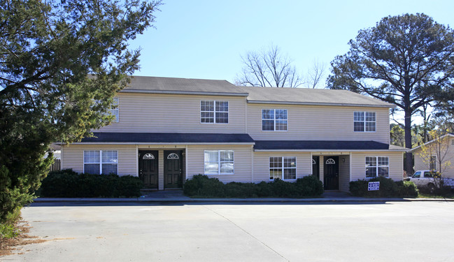 1534-1536 Woodard in Valdosta, GA - Building Photo - Building Photo