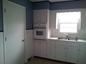 1016 Christopher St in Warrensburg, MO - Building Photo - Building Photo