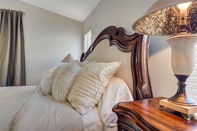 property at 1808 Stablegate Ave