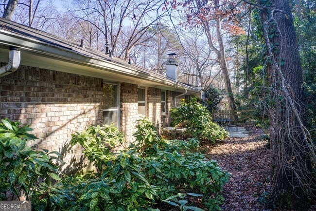 859 Candy Ln SW in Marietta, GA - Building Photo - Building Photo