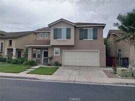 935 Redtail Dr in Corona, CA - Building Photo