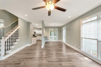 1054 Brandon Ln in Stone Mountain, GA - Building Photo - Building Photo