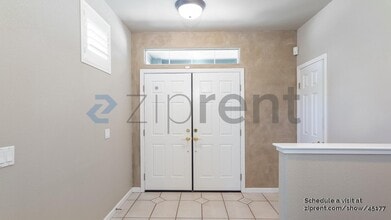 5420 Hazelwood Ct in Santa Rosa, CA - Building Photo - Building Photo