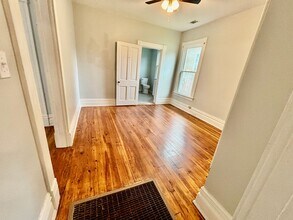 712 Vine St in Paris, KY - Building Photo - Building Photo