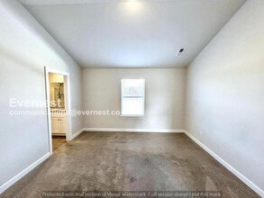 3251 Quintana Dr in Murfreesboro, TN - Foto de edificio - Building Photo