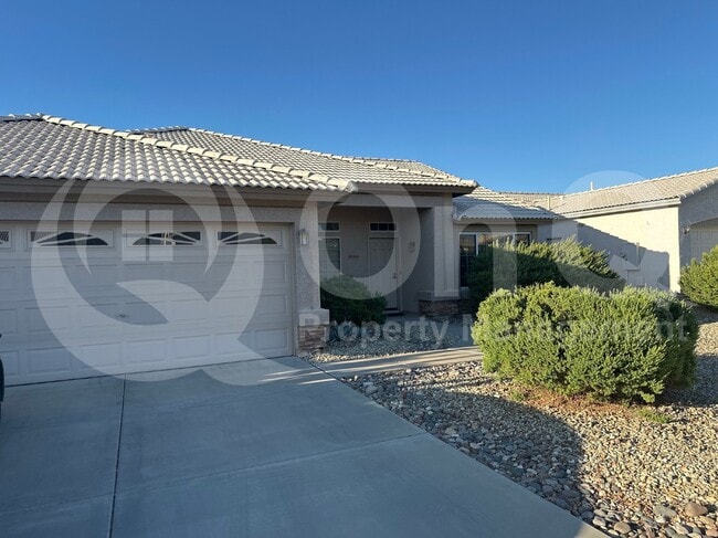 property at 10828 W Utopia Rd