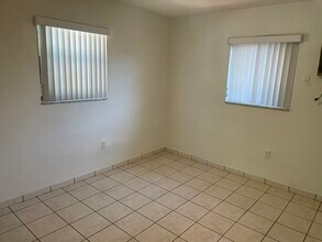 1993 W 2nd Ave, Unit 1993 in Hialeah, FL - Building Photo - Building Photo