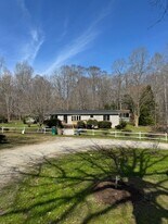 4234 Cedar Point Ln in Williamsburg, VA - Building Photo