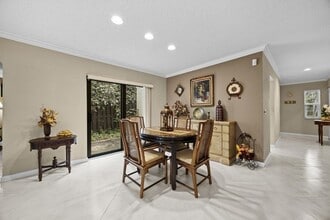 21691 Tall Palm Cir in Boca Raton, FL - Building Photo - Building Photo