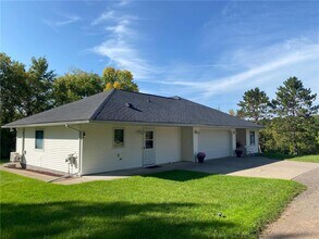 509 Division St in Sandstone, MN - Building Photo - Building Photo