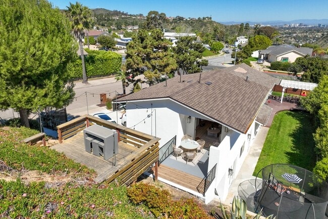 2691 Palomino Cir in San Diego, CA - Building Photo - Building Photo