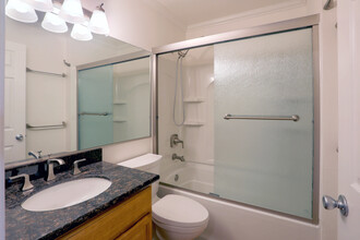 Pamela Drive Apartments in Mountain View, CA - Building Photo - Interior Photo