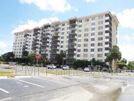 4164 Inverrary Dr in Lauderhill, FL - Building Photo