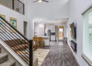 12832 Barnsbury Ln in Houston, TX - Building Photo - Building Photo