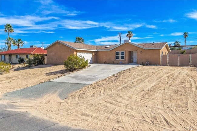 73777 Playa Vista Dr in Twentynine Palms, CA - Building Photo - Building Photo