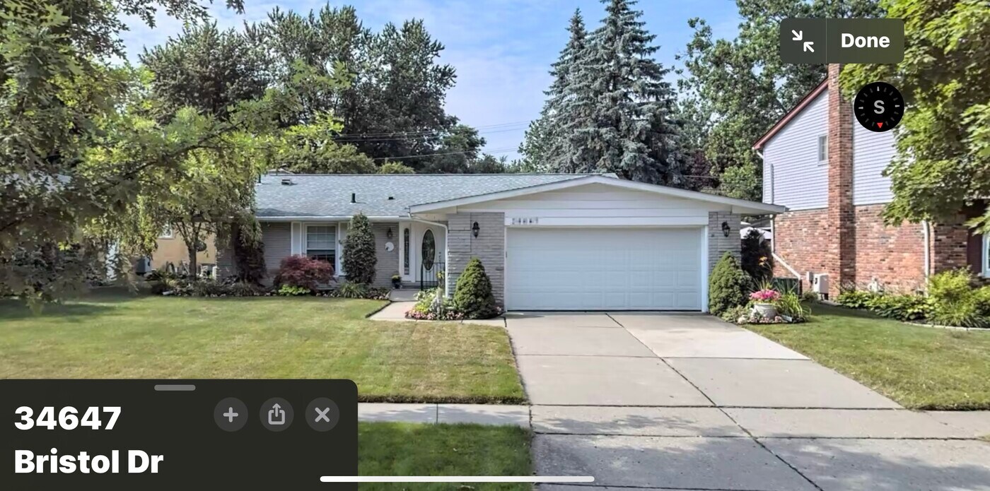 34647 Bristol Dr in Livonia, MI - Building Photo
