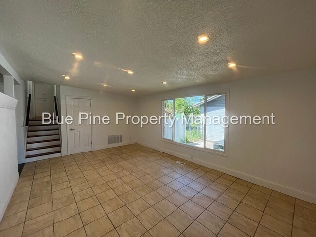 2206 Wahlquist Dr in Idaho Falls, ID - Building Photo - Building Photo