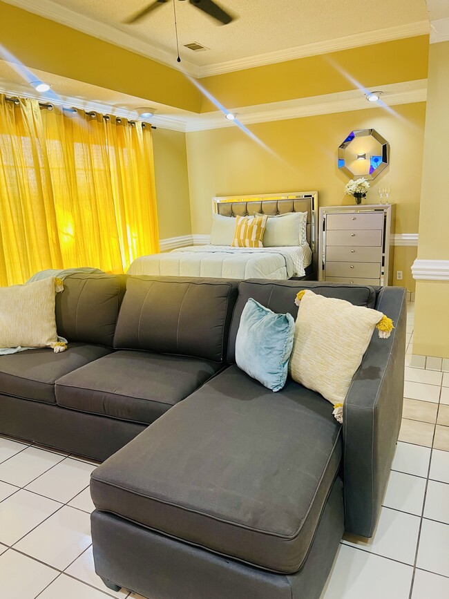 property at 2004 Country Place Dr