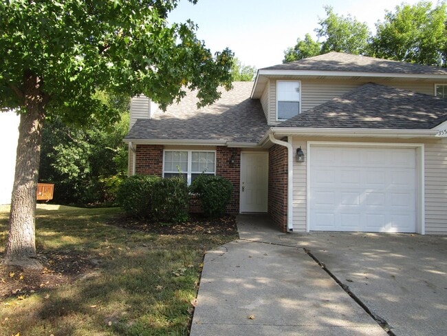 property at 3550-3552-3552 Prescott Dr