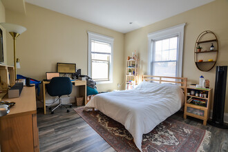 7 Mapleton St, Unit 1 in Boston, MA - Building Photo - Building Photo