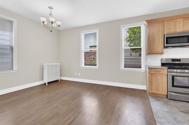 property at 80 Fulton St