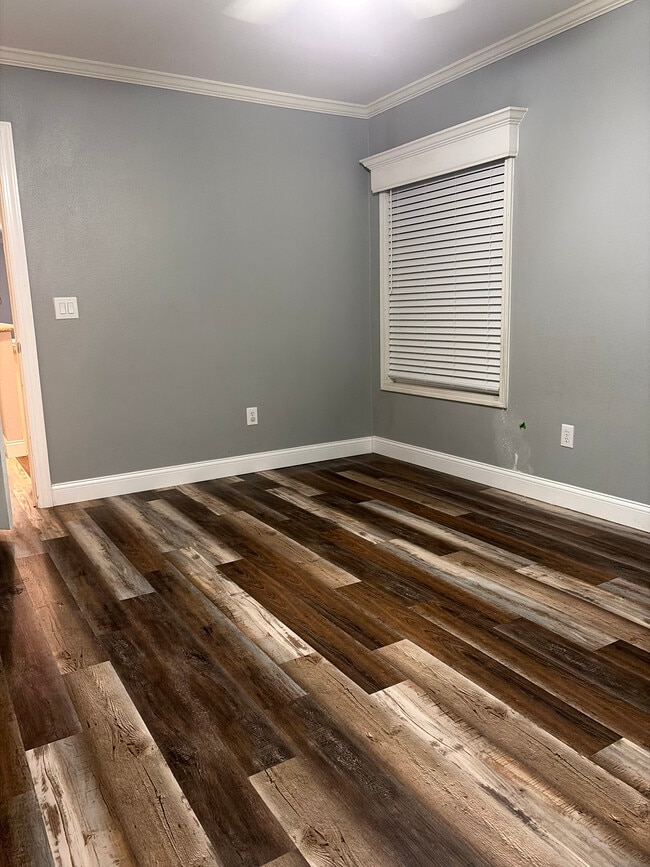 property at 511 S California St