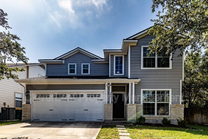 106 Red Willow in San Antonio, TX - Building Photo