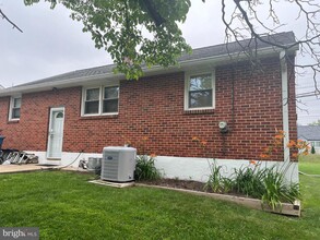 2311 Centerville Rd in Wilmington, DE - Building Photo - Building Photo