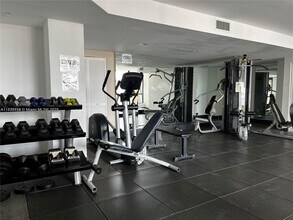 4242 NW 2nd St in Miami, FL - Building Photo - Building Photo