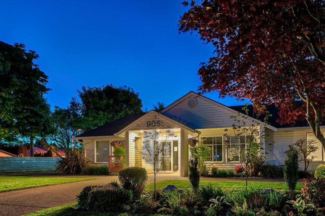 The Monterey Apartments in Vancouver, WA - Foto de edificio