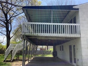 15 Carrol St in Babylon, NY - Building Photo - Building Photo