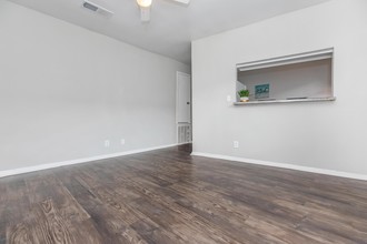 Bayberry Apartments in Houston, TX - Building Photo - Building Photo