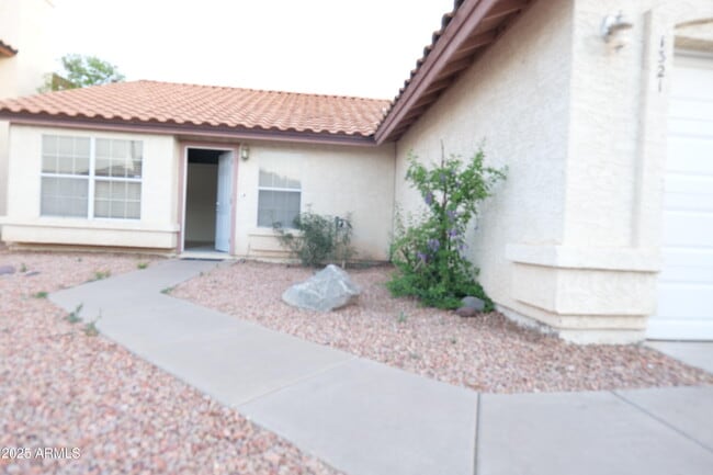 1321 W Butler Dr in Chandler, AZ - Building Photo - Building Photo