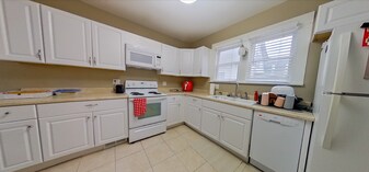 531 Moro St in Manhattan, KS - Building Photo