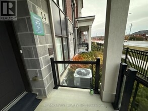 14 Pantheon Ln in Markham, ON - Building Photo - Building Photo