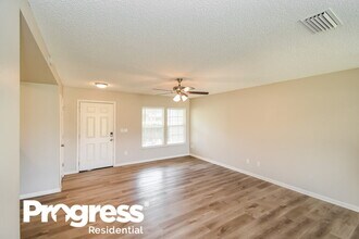 7118 Newman Lake Ct in Jacksonville, FL - Building Photo - Building Photo