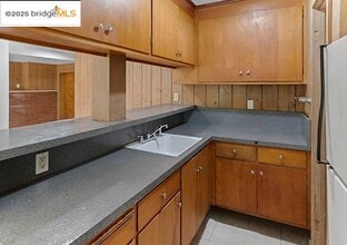 3442 Margarita Ave in Oakland, CA - Building Photo - Building Photo