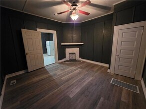 14 Southern St in Chickasaw, AL - Foto de edificio - Building Photo