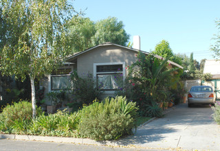 786-798 Main St in Santa Clara, CA - Foto de edificio - Building Photo