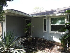 1220 Snowbird Ave NW in Palm Bay, FL - Building Photo - Building Photo
